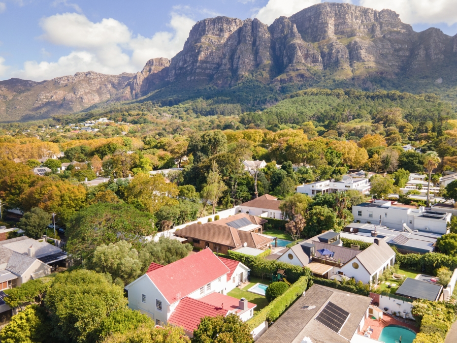 4 Bedroom Property for Sale in Newlands Western Cape